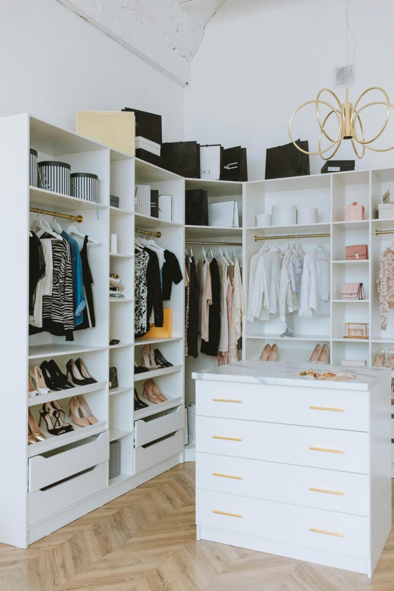 Affordable men's women's and kids streetwear online